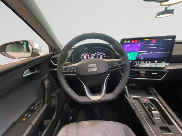 SEAT Leon (2025) — foto 7 van 24