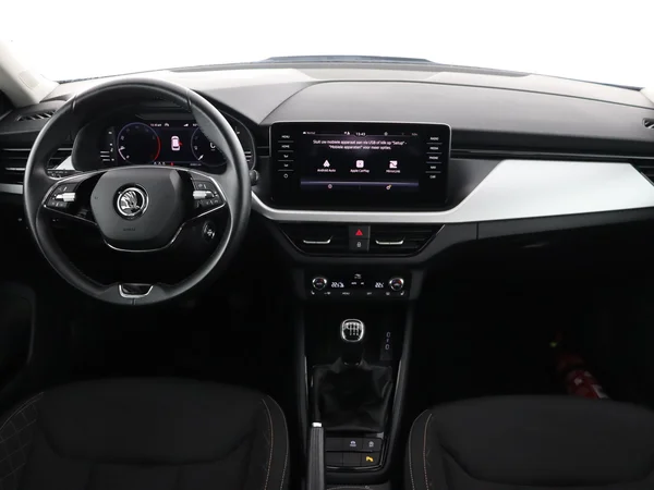 SKODA Kamiq (2022) — foto 30 van 30