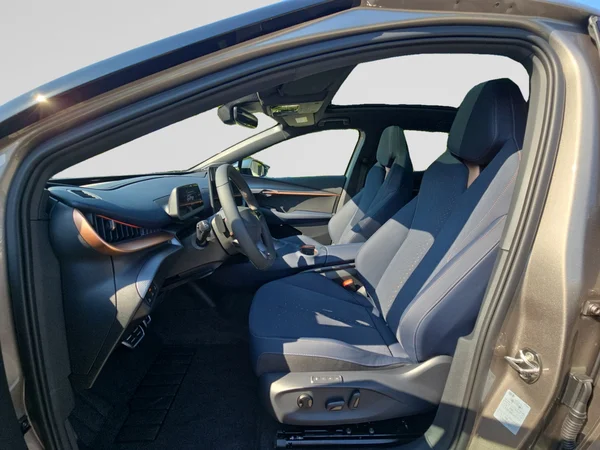 CUPRA Tavascan (2024) — foto 22 van 24