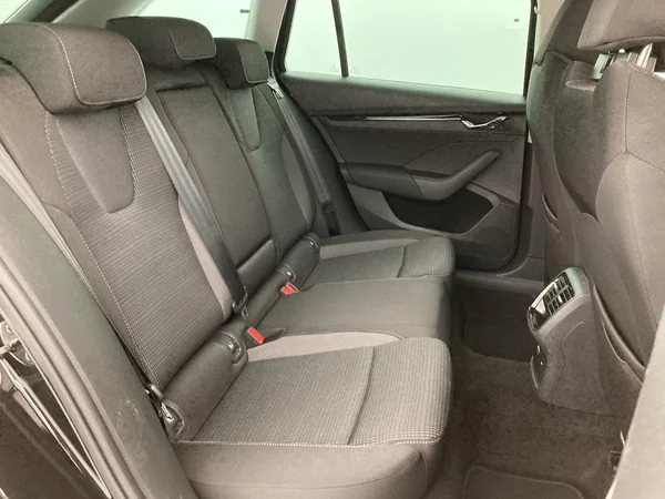 SKODA Octavia Combi (2021) — foto 20 van 35
