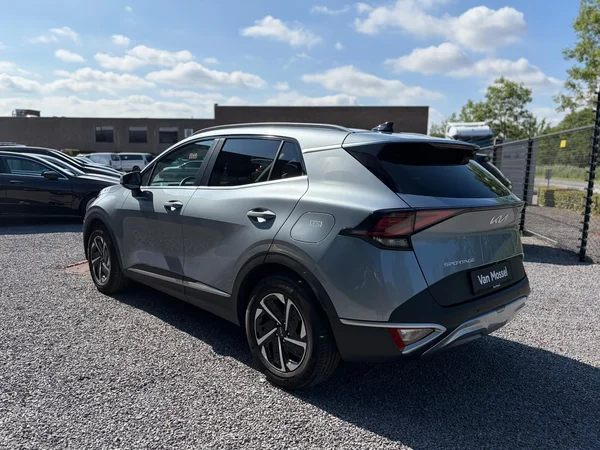 Kia Sportage (2024) — foto 25 van 28