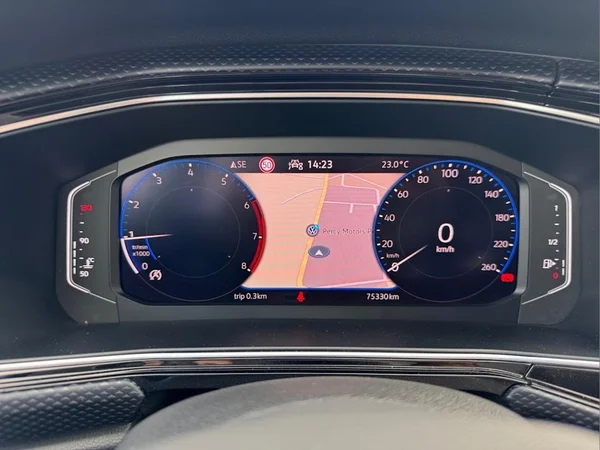 VOLKSWAGEN T-Cross (2020) — foto 16 van 16
