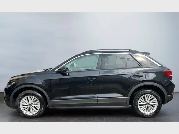 Volkswagen T-Roc (2022) — foto 20 van 25