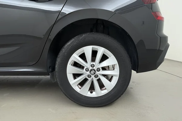 Skoda Kamiq (2025) — foto 18 van 21