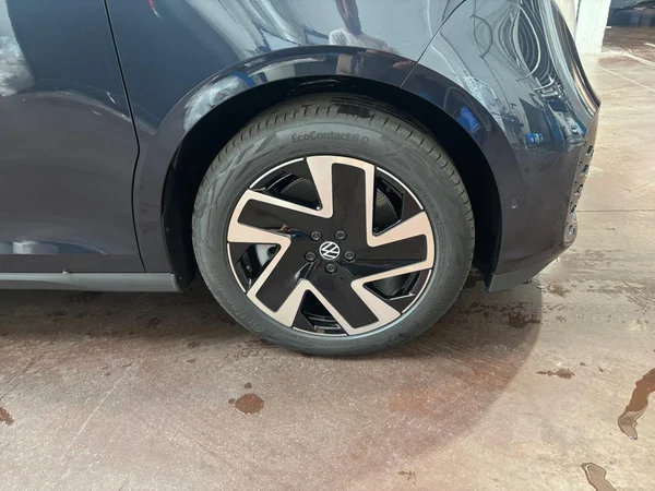 VOLKSWAGEN ID.Buzz Lwb (2026) — foto 17 van 24