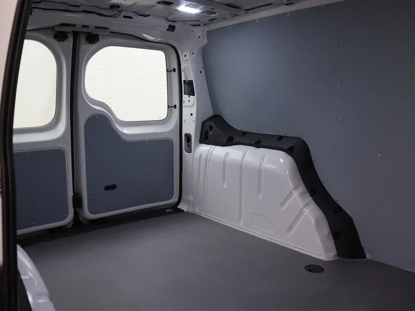 VOLKSWAGEN Caddy Maxi Cargo (2025) — foto 2 van 18