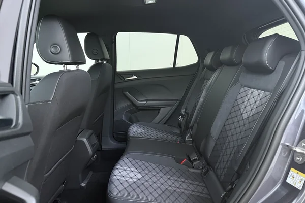 Volkswagen T-Cross (2026) — foto 15 van 16