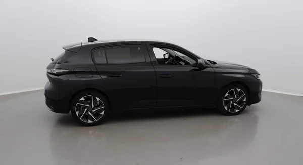 Peugeot 308 (2023) — foto 3 van 35