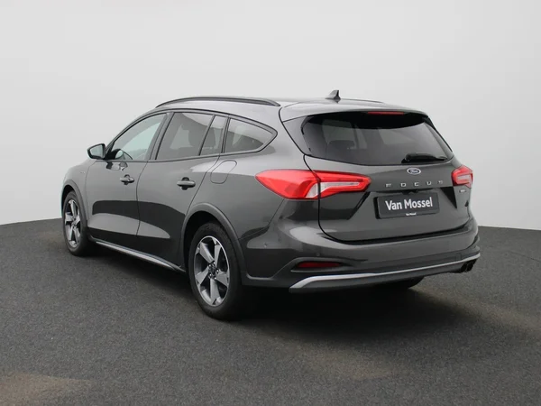Ford Focus (2021) — foto 12 van 36