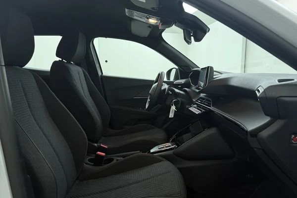 Peugeot 2008 (2025) — foto 14 van 16