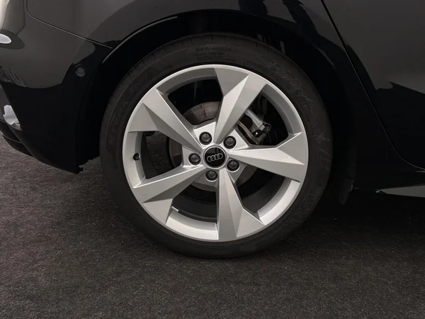 AUDI A3 Sportback (2025) — foto 12 van 18