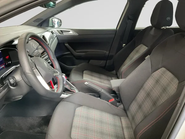 VOLKSWAGEN Polo GTI (2024) — foto 22 van 22