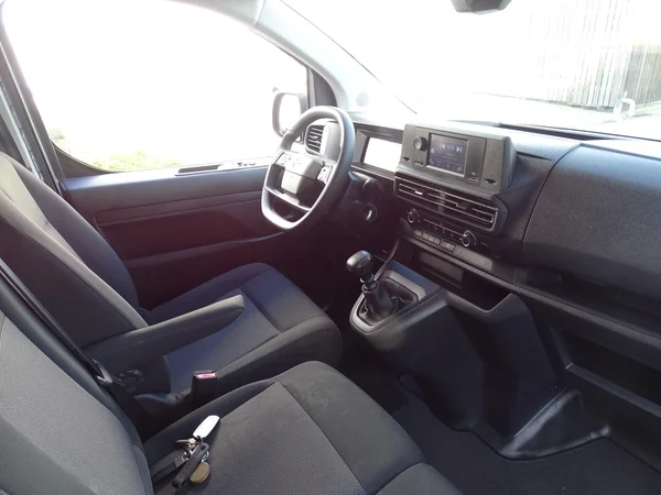 Opel Vivaro (2025) — foto 3 van 25