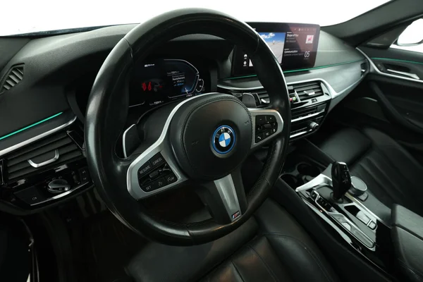 BMW 5-serie (2021) — foto 2 van 16