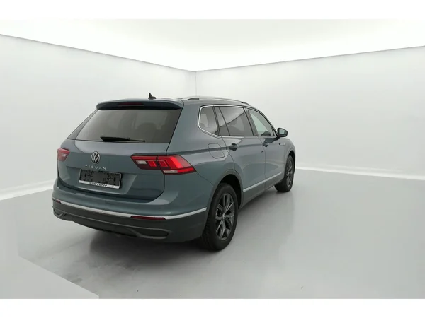 VOLKSWAGEN Tiguan Allspace (2021) — foto 4 van 36