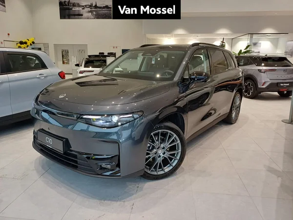 Leapmotor C10 (2024) — foto 1 van 17