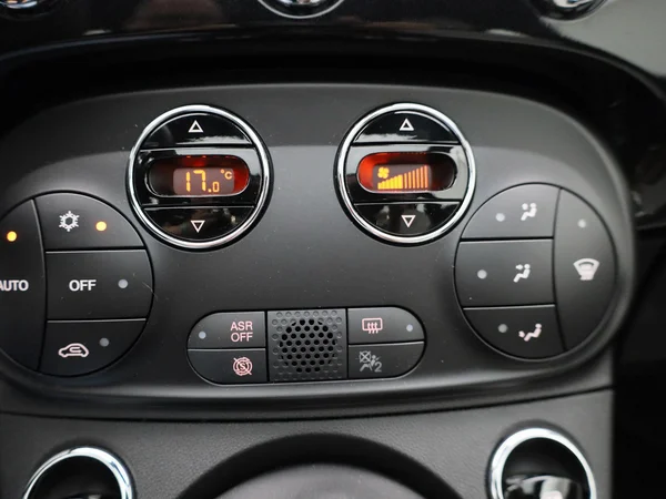 Fiat 500 (2022) — foto 13 van 37