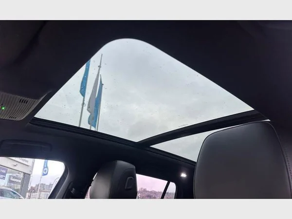 VOLKSWAGEN Tayron eHybrid (2025) — foto 16 van 24