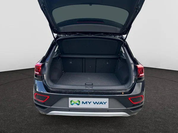 VOLKSWAGEN T-Roc (2022) — foto 11 van 24
