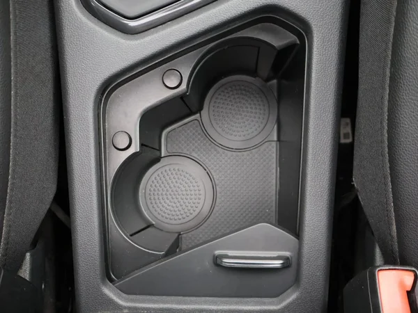 Volkswagen Tiguan Allspace (2021) — foto 11 van 31
