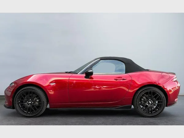 Mazda MX-5 (2024) — foto 21 van 27