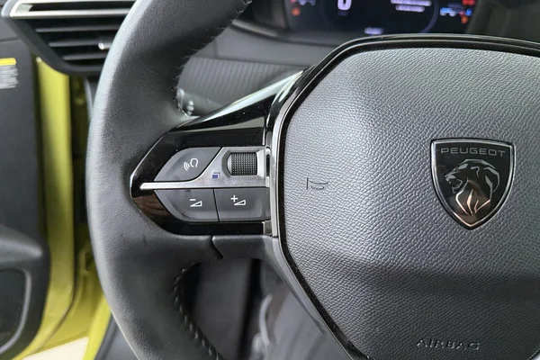 Peugeot 208 (2025) — foto 6 van 16