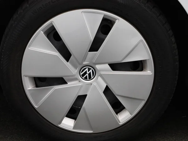 Volkswagen ID.3 (2022) — foto 8 van 43