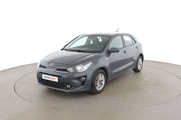 Kia Rio 8895765d-bbbc-4d8b-87f1-000ffad6cd28