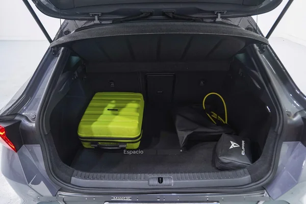 CUPRA Formentor E-Hybrid (PHEV) (2021) — foto 8 van 59