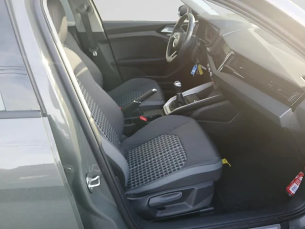 AUDI A1 Allstreet (2023) — foto 3 van 18