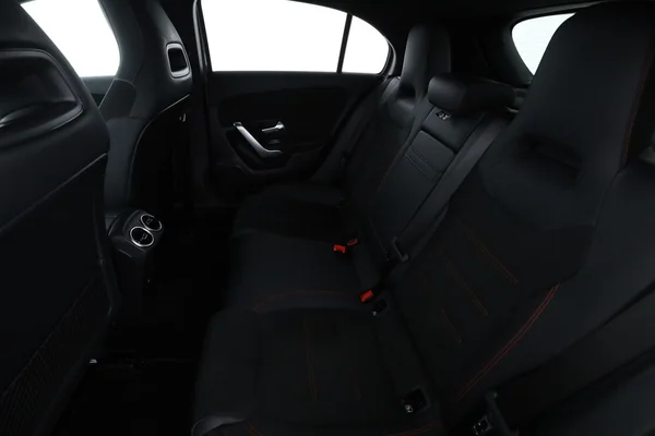 Mercedes-Benz A-Klasse (2023) — foto 5 van 16