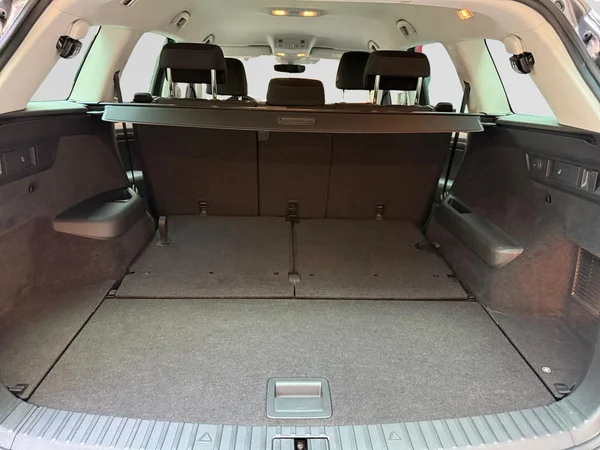 SKODA Kodiaq (2024) — foto 4 van 16