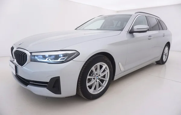 BMW 5 SW (G31 LCI) (2020) — foto 32 van 33