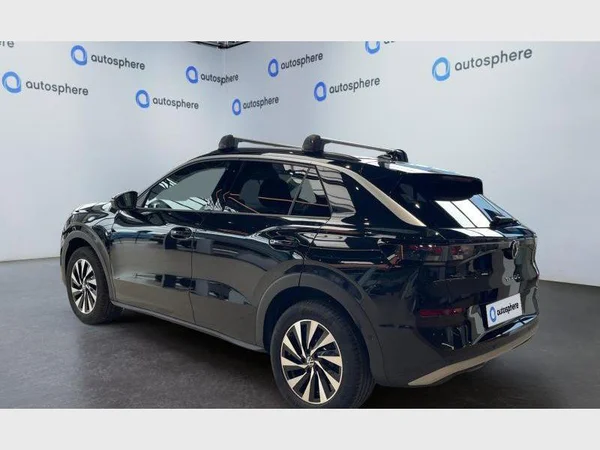 VOLKSWAGEN T-Roc (2026) — foto 12 van 18