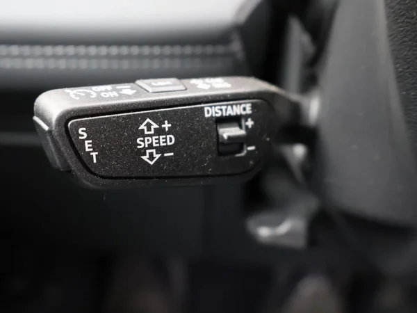 Audi Q6 e-tron (2026) — foto 10 van 33