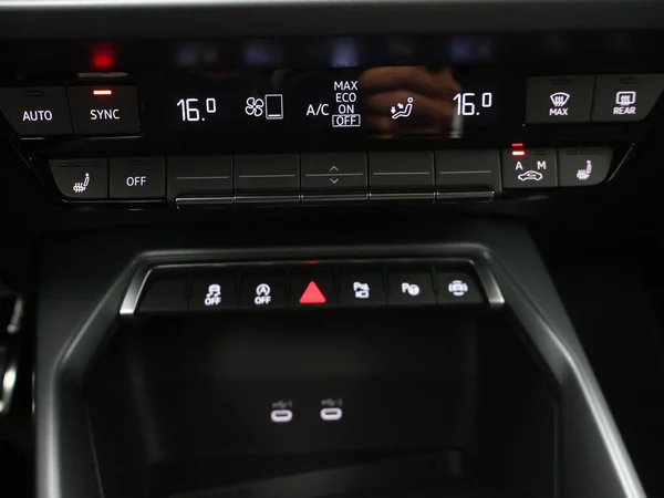 AUDI A3 Sportback (2026) — foto 2 van 28