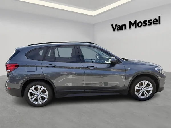 BMW X1 (2022) — foto 17 van 20