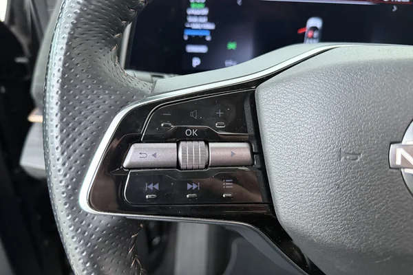 Nissan Ariya (2023) — foto 6 van 21