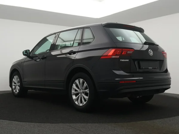 Volkswagen Tiguan (2019) — foto 21 van 25