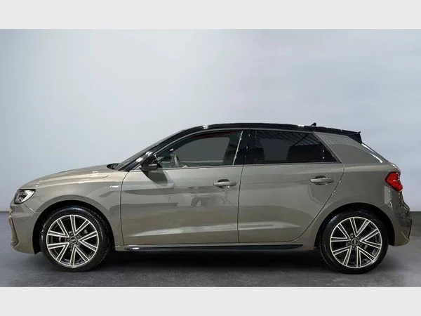 Audi A1 Sportback (2025) — foto 27 van 29