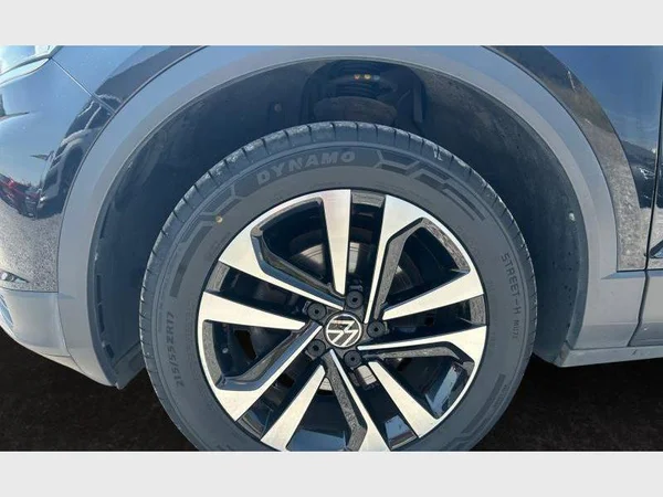 Volkswagen T-Roc (2021) — foto 22 van 29