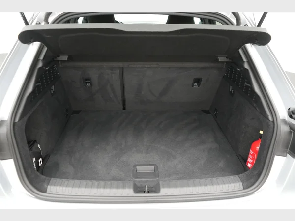 AUDI A3 Sportback PHEV (2024) — foto 14 van 29