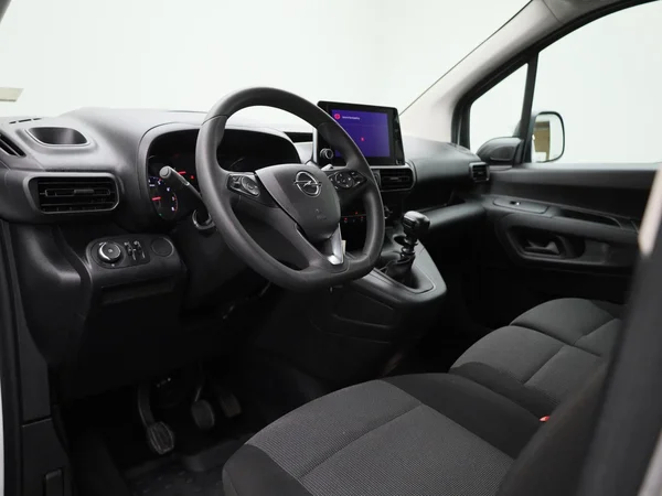 Opel Combo (2023) — foto 28 van 38