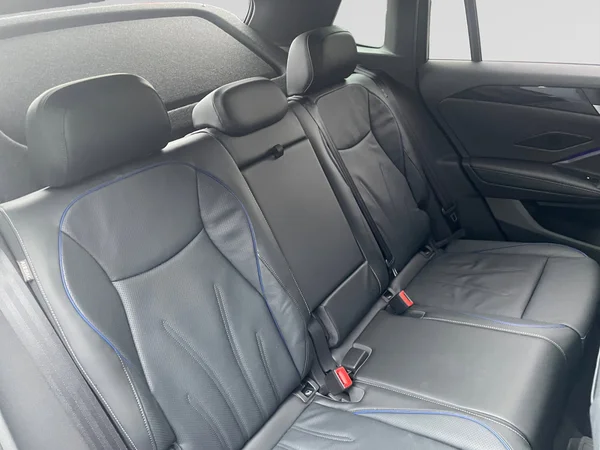 VOLKSWAGEN Tiguan eHybrid (PHEV) (2025) — foto 11 van 21