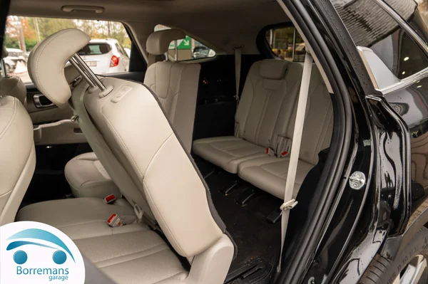 Kia Sorento (2021) — foto 30 van 131