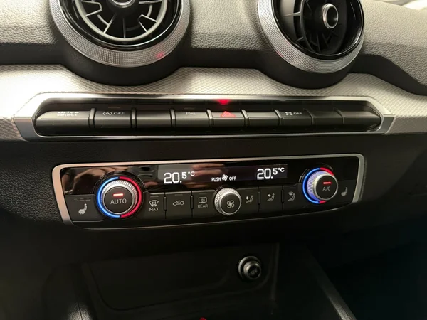 AUDI Q2 (2026) — foto 6 van 24