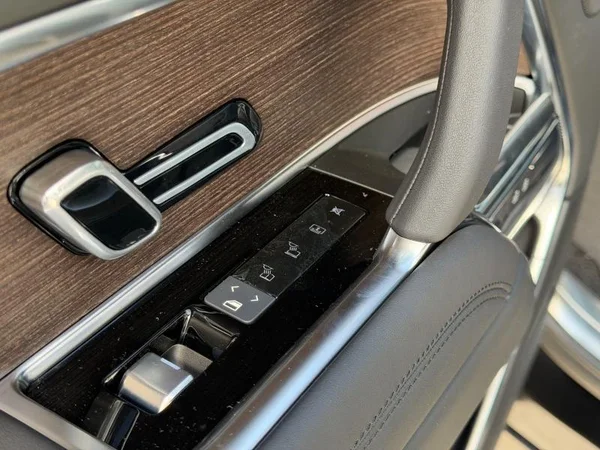 Land Rover Range Rover (2026) — foto 6 van 30