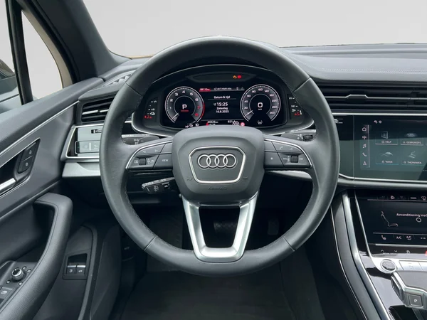 AUDI Q7 (2023) — foto 7 van 24