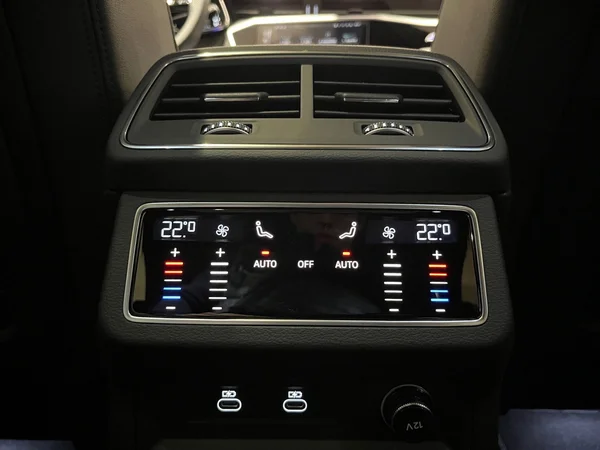 AUDI A6 Avant (2025) — foto 16 van 24