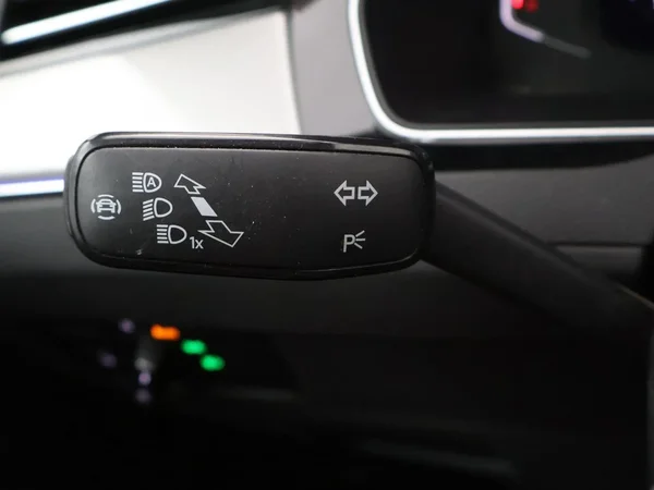 Volkswagen Passat (2022) — foto 5 van 30